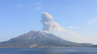 إخلاء قريتين في جنوب اليابان بعد ثوران بركان ساكوراجيما (فيديو) – جريدة الخبر اليوم