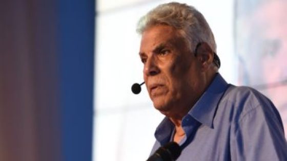 18قصة جديدة.. إبراهيم عبد المجيد: تسلمت “أشجار السراب” وأخذتها فى حضنى ونمت – جريدة الخبر اليوم