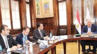 وزير الزراعة يستقبل وفد لجنة المناخ بتنسيقية شباب الأحزاب والسياسيين – جريدة الخبر اليوم