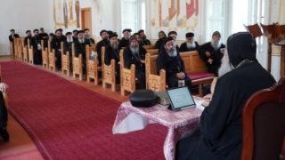 البابا تواضروس يناقش مع كهنة أوروبا الأمور الرعوية.. اعرف التفاصيل – جريدة الخبر اليوم