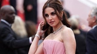 «الملكة».. درة تخطف الأنظار فى أحدث إطلالاتها بالتاج – جريدة الخبر اليوم