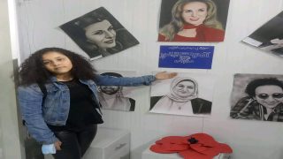 الرسامة امال محمد قرطام