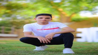 تعرف علي مصطفى شمس الدين