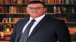كريم رزق عيسى: قصة نجاح في دعم طلاب القانون