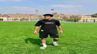 باسم عاشور محمد “كهربا”–موهبة كروية تتحدى الصعاب في طريق الاحتراف