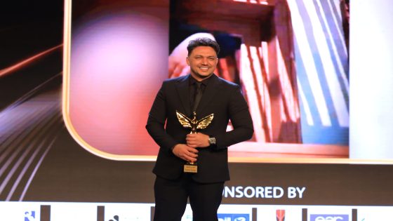 عمرو سلامة يحصد جائزة أفضل مطرب شعبي 2025 بمهرجان «وشوشة للأفضل»