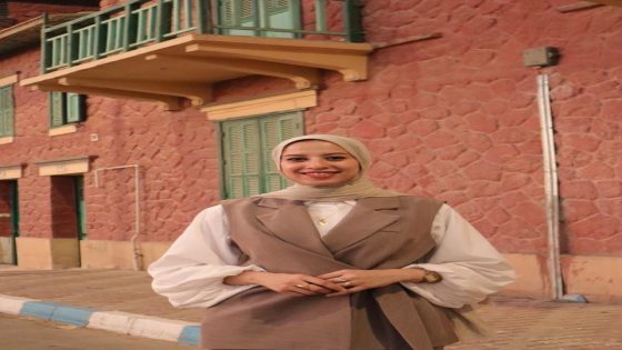 معلمة أحياء وعلوم متكاملة تقدم نموذجًا مميزًا في تبسيط العلوم وبناء جيل واعٍ الأستاذة “إسراء مياح” نموذجًا مشرفًا للمرأة المصرية الطموحة التي تسعى إلى تقديم نموذج تعليمي متميز، يساهم في إعداد جيل يمتلك المعرفة والوعي والقدرة على التفكير العلمي.